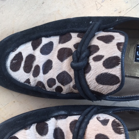 Cute Vintage Stuart Weitzman Loafers - Picture 6 of 9